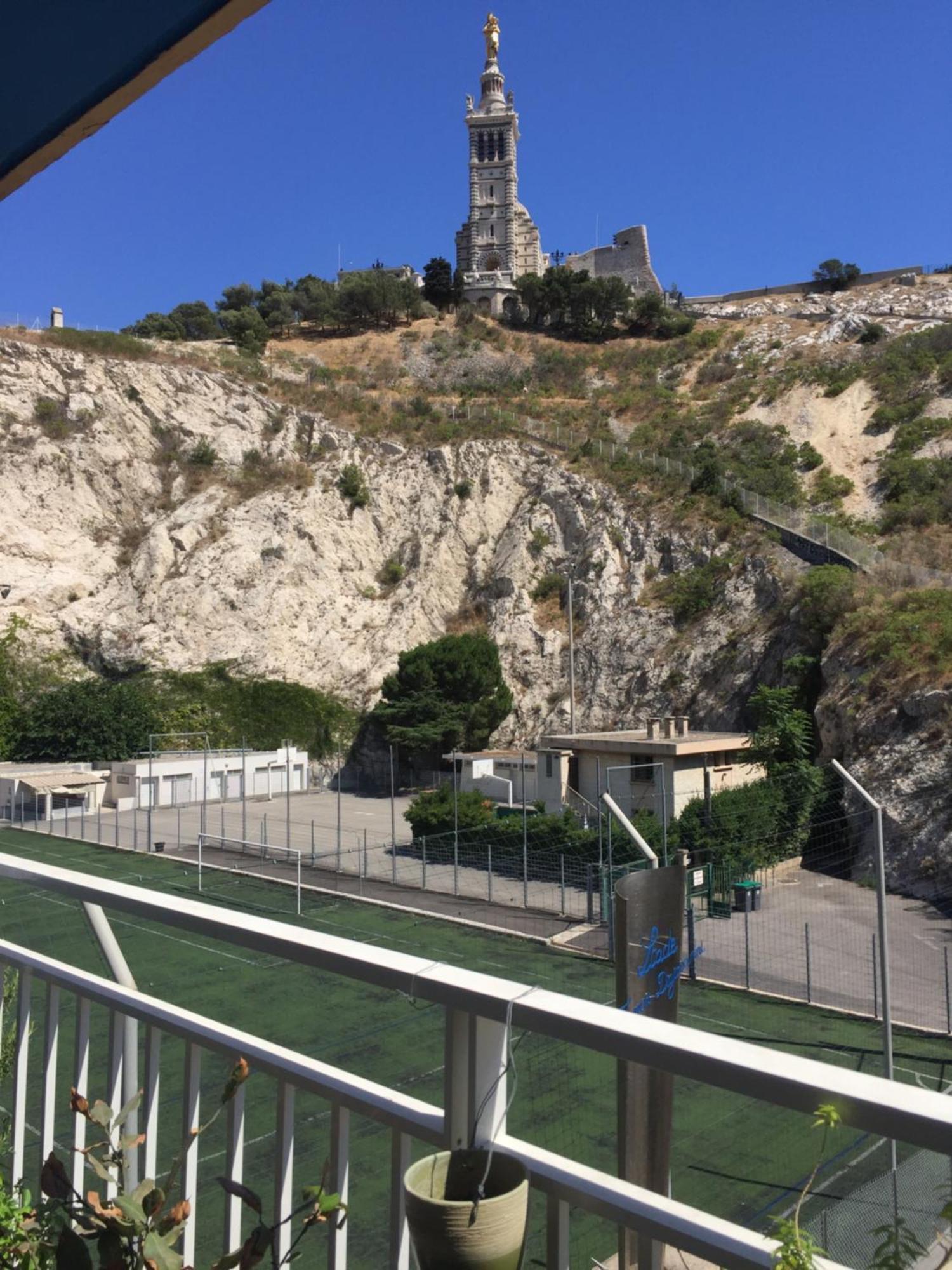 Ferienwohnung Superbe T3 Au Pieds De Notre Dame De La Garde Marseilles Exterior foto
